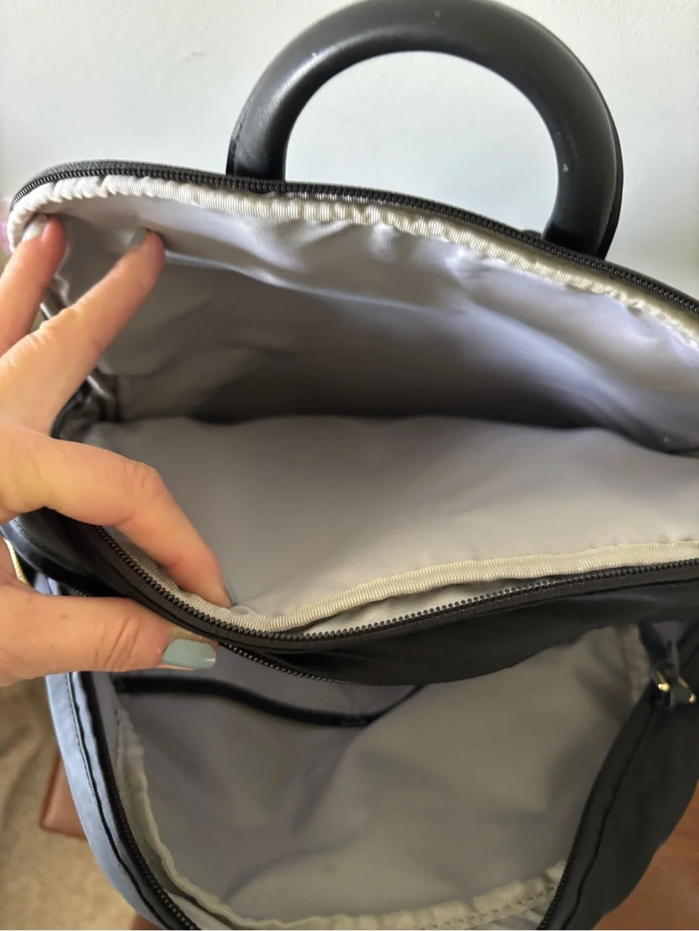 Tumi Voyageur Carson Backpack - Picture 12 of 13